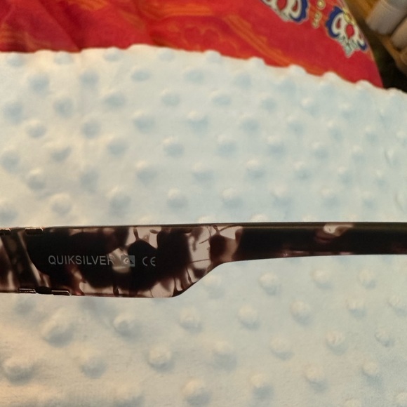 BNWT Quiksilver Polarized Full Frame Luxe Edition Sunglasses - Cougar Amor - Picture 5 of 5
